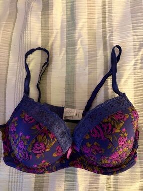 Jessica Simpson Floral Lace Trim Underwire Bra - Purple/Pink